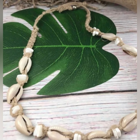 New BEACH HIPPIE HEMP Cowrie & PUKA POOKA SHELLS Macrame Unisex Necklace - Picture 11 of 12
